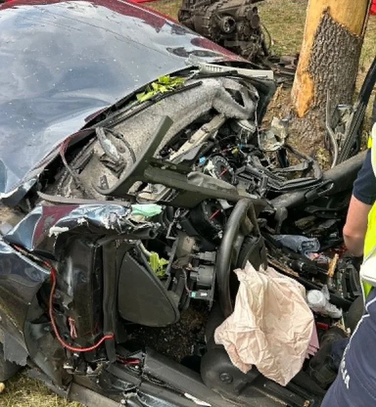 Tragiczny wypadek drogowy w Chorzelach – zmarł 58-letni kierowca