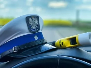 Kolejni nietrzeźwi kierujący zatrzymani przez policję – jeden z nich miał cofnięte uprawnienia