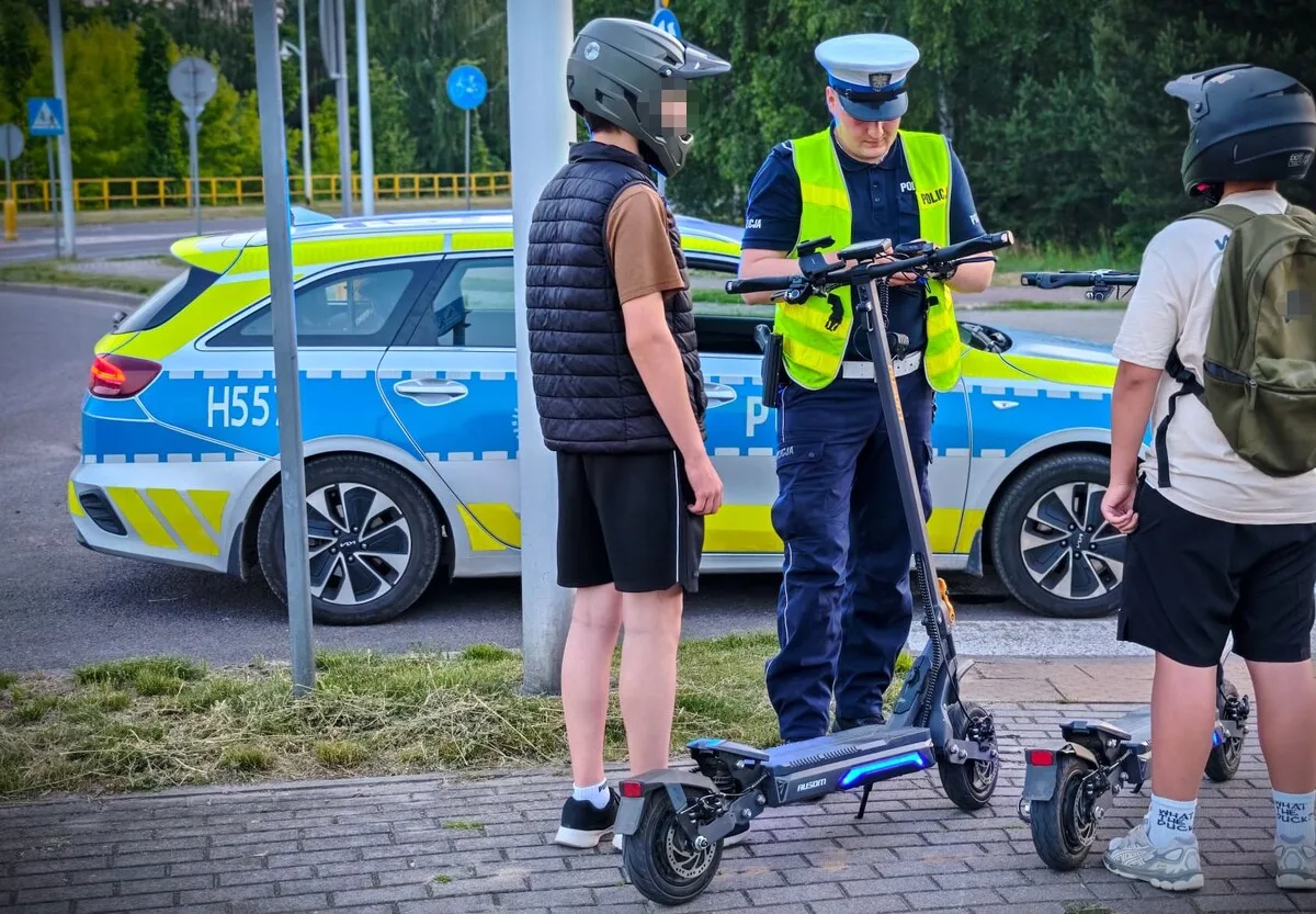 Akcja „e‑Hulajnoga, e‑Rower – lokalnie” w Mazowszu. Ponad 500 kontroli i wykryte wykroczenia